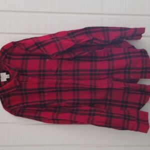 Plaid button down long sleeve top